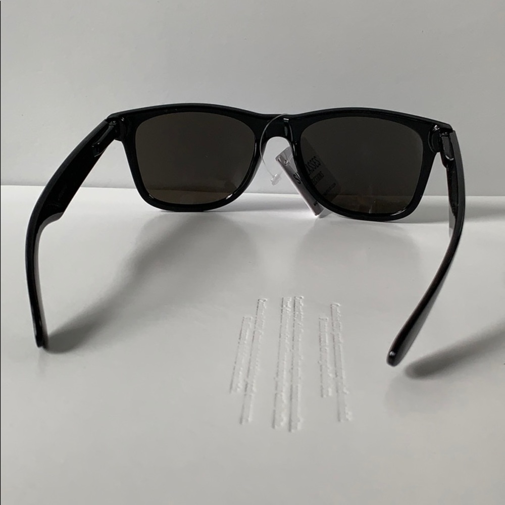 🆕 🆑  SUNGLASSES - Picture 3 of 8